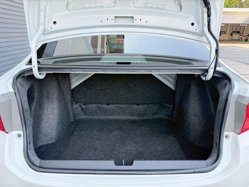 HONDA CITY 1.5V i-VTEC 2019 สีขาว MINOR CHANGE มือเดียวป้ายแดง 12