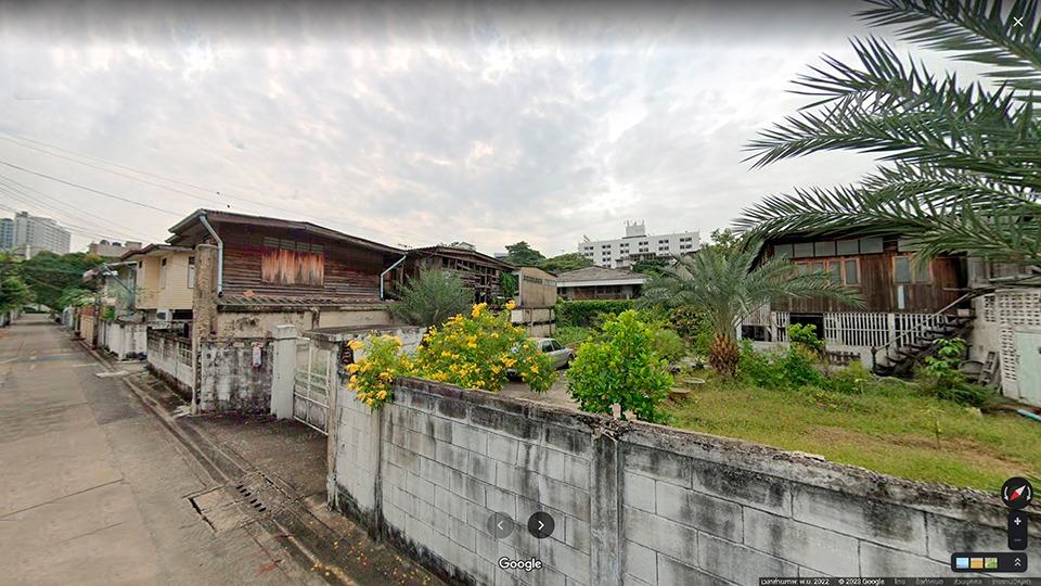 ขายที่ดินพร้อมบ้านไม้เก่า 1 หลัง เขตกรุงเทพฯชั้นใน ถนนตากสิน-สาทร วงเวียนใหญ่-สำเหร่ 102 ตรว. 6