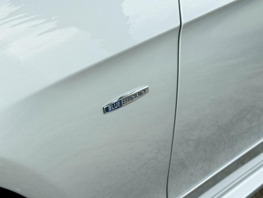 Benz E250 CDI AMG (w212) ปี 2011 รถมือเดียว เครื่องดีเซล Turbo ประหยัด ดูแลง่าย รูปที่ 6