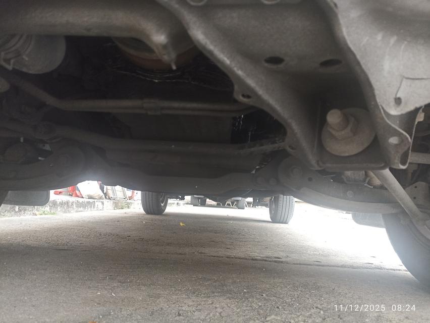 รถบ้านกระบะ 4 ประตู เครื่องดี แอร์เย็น กระจกไฟฟ้าใช้ได้ทุกบาน เกียร์ดี ภาษี69 รับประกันไม่จมน้ำ พลิกคว่ำ ทำทุกอย่างให้หมดแล้ว ซื้อไปรับรองไม่ผิดหวัง 13