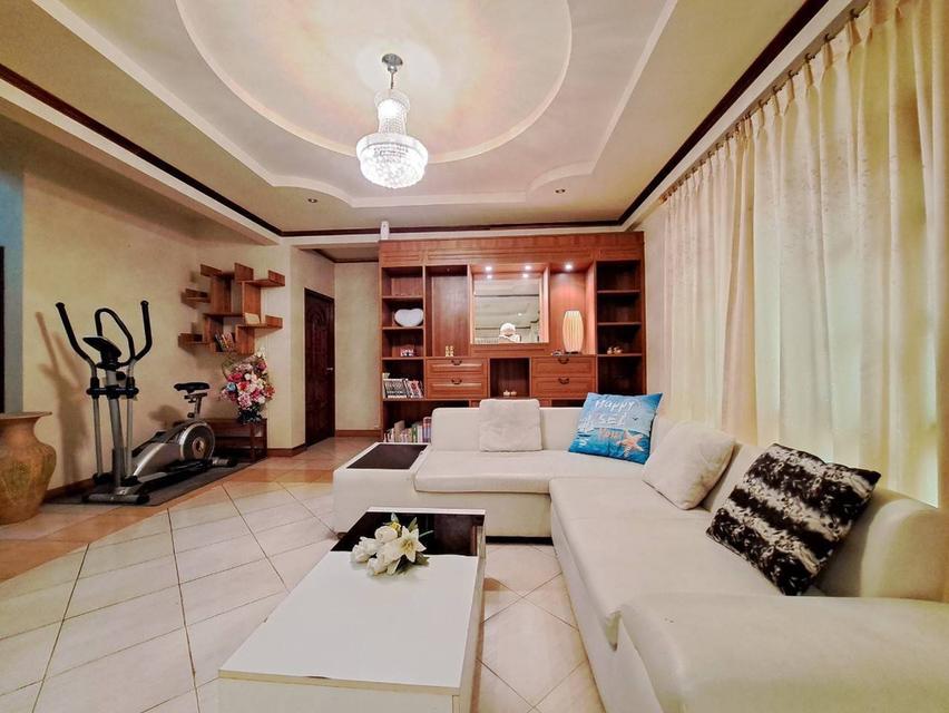 Pool villas for sale at Nakhonratchasima Korat 11