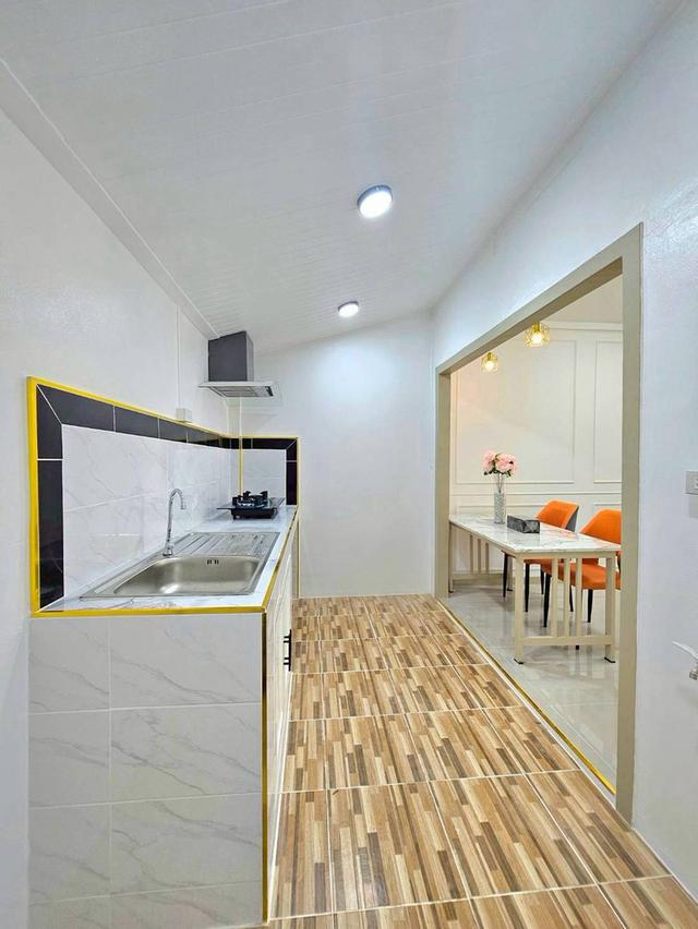หมู่บ้านเต็มรัก ซอยวัดลาดปลาดุกทาวน์เฮาส์ 2 ชั้น ตกแต่งใหม่พร้อมอยู่ มีระเบียงหน้าบ้าน พร้อมของตกแต่ง 12