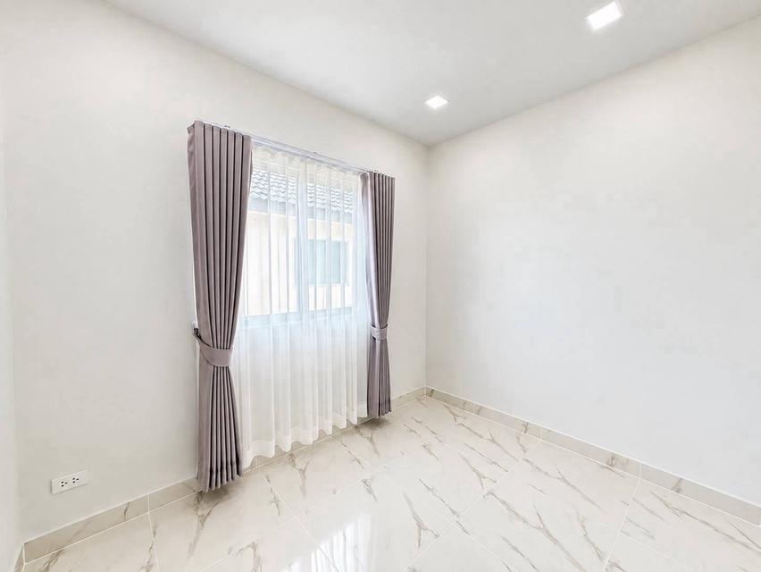 ขายบ้านรีโนเวทใหม่ทั้งหลัง 14