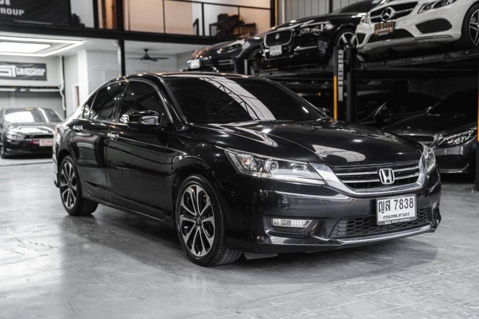   รหัส 67GG7838 HONDA ACCORD 2.4EL ปี13 16