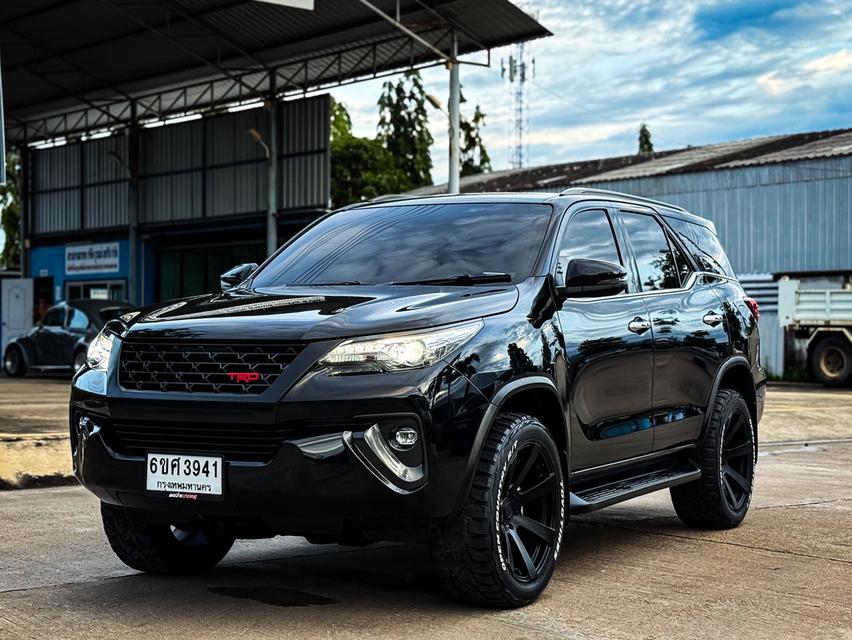 Toyota Fortuner 2.4V ปี18 5