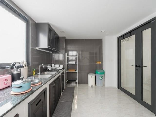 ให้เช่าโฮมออฟฟิศ 3 ชั้น ทองหล่อ พระราม 4 ซอยสุขุมวิท 36 Minimall Style เรียบหรู FULL เฟอร์นิเจอร์ ใกล้ BTS ทองหล่อ เหมาะทำโฮมออฟฟิศ 11