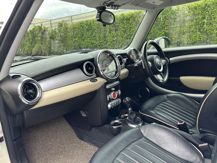 MINI COOPER R55 CLUBMAN ปี 2009 11