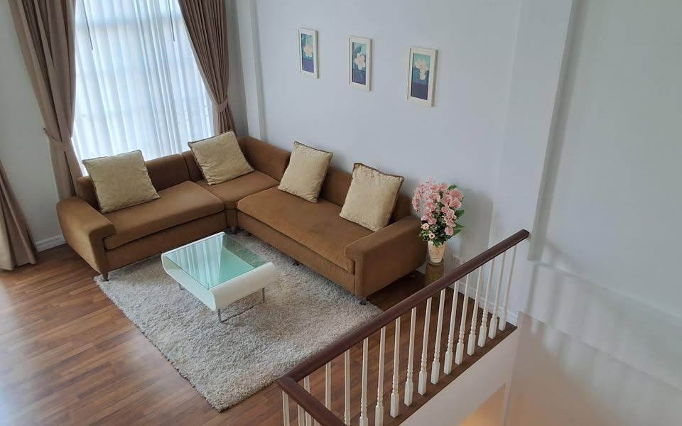 เช่าทาวน์โฮม 3 ชั้น โครงการ พลัส ซิตี้ พาร์ค นวลจันทร์ 32 3