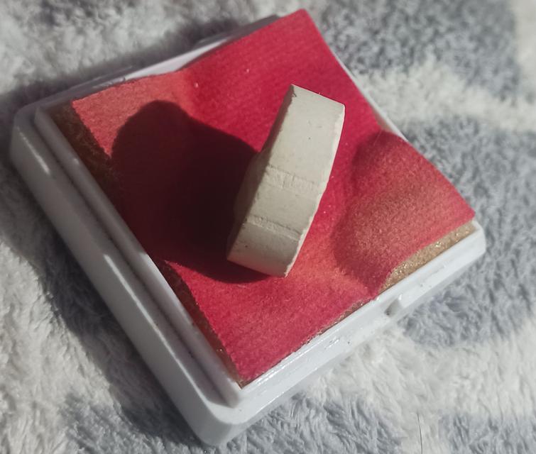 พระผงจันทร์ลอยหลวงปู่โต๊ะปี 2518 เนื้อยุคต้น 6