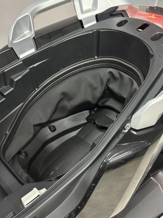 BMW C400GT TRIPLE BLACK ของแต่งครบ 10