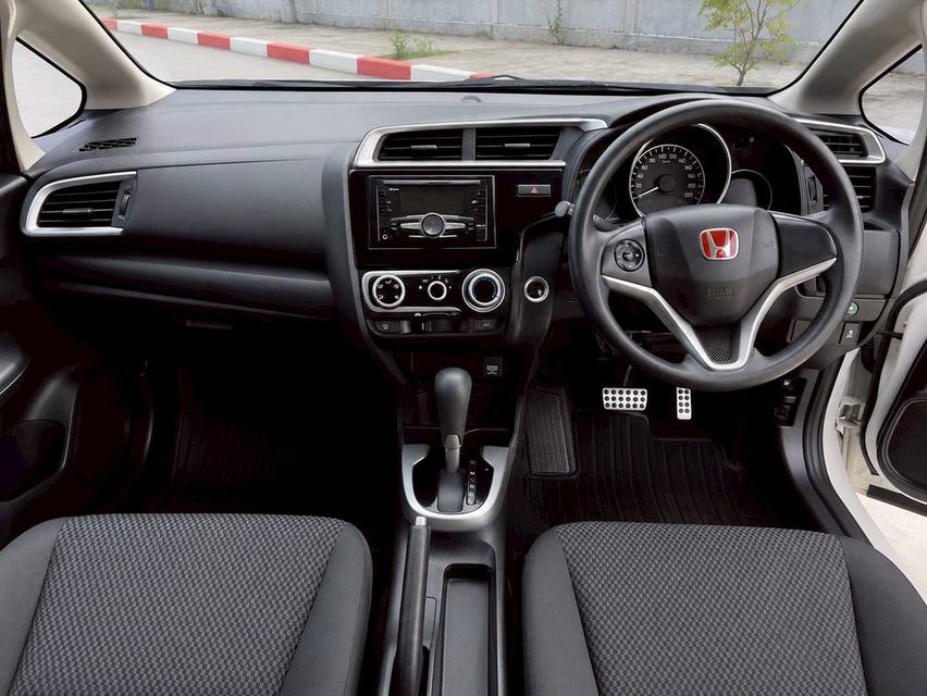 HONDA JAZZ 1.5 V เกียร์ AT ปี 2018 สีขาว มือเดียวป้ายแดง ไมล์แท้ 77,000 km รูปที่ 14