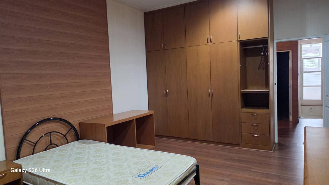 ขายทาวน์เฮาส์ 2 ชั้น ม.อมรพันธ์ 9 ซ.เสนานิคม 1 ลาดพร้าว ทำเลดี เดินทางสะดวก ใกล้BTS เสนานิคม 5