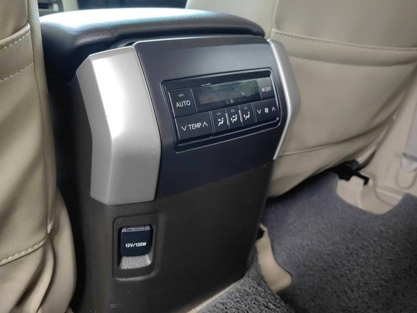 รหัสรถ KPC5460 TOYOTA LAND CRUISER PRADO 3.0 4WD 2012 12
