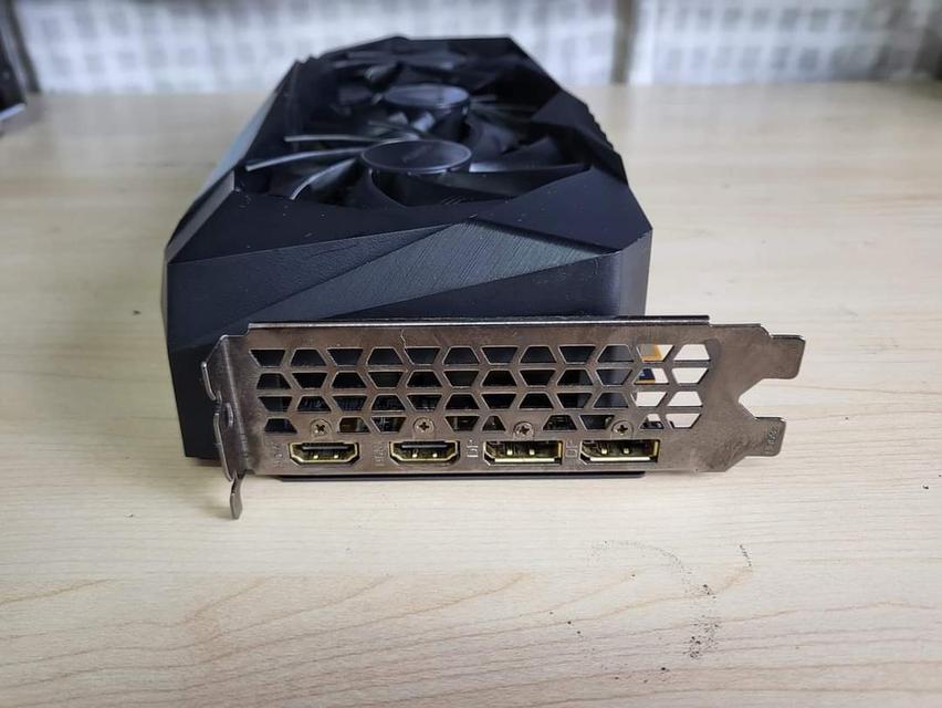 AMD RX 6800 AORUS MASTER 16GB  3