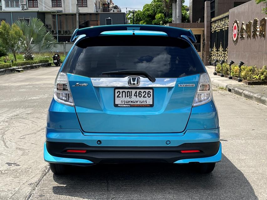 HONDA JAZZ 1.3 HYBRID ปี 2013 AUTO สภาพนางฟ้า