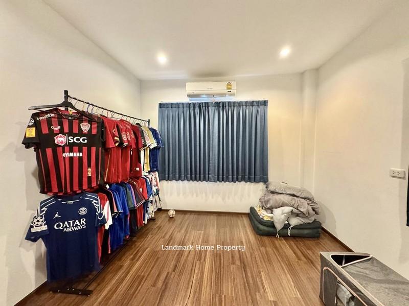 LM25-0125 ขายบ้านแฝด 2 ชั้น สไตล์บ้านเดี่ยว เดอะบาลานซ์ ปิ่นเกล้า - พุทธมณฑลสาย5 พื้นที่ 48.5 ตรว 4นอน 3น้ำ มีพื้นที่รอบ