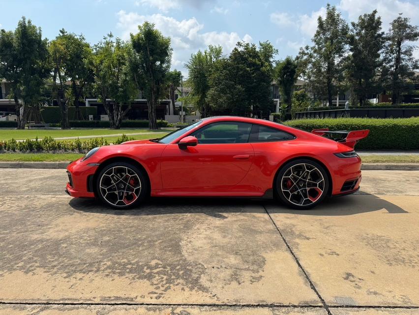  Porsche 911 Carrera S (992) ปี 2022 4