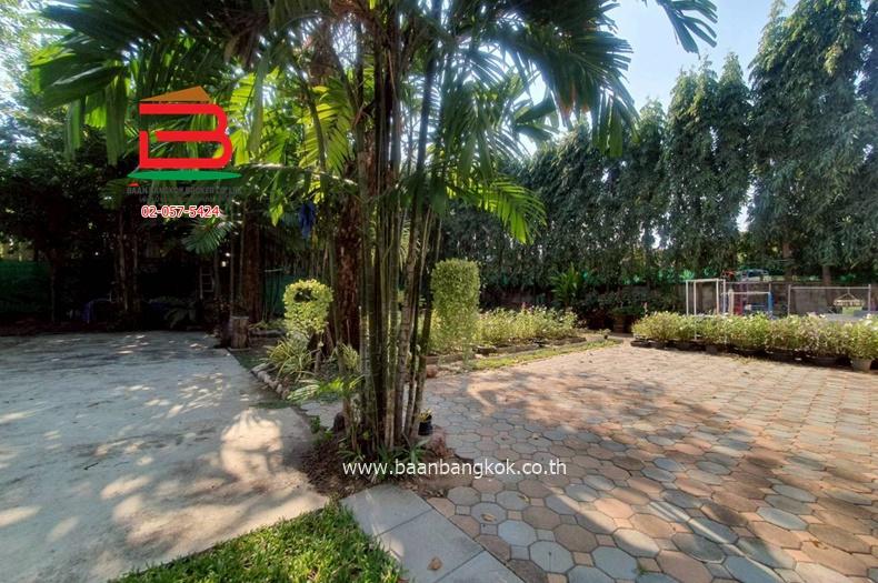 ที่ดินเปล่าในหมู่บ้านผกามาศ (St. Andrews International School ) เนื้อที่ 89.7 ตรว. แขวงสวนหลวง เขตสวนหลวง 3