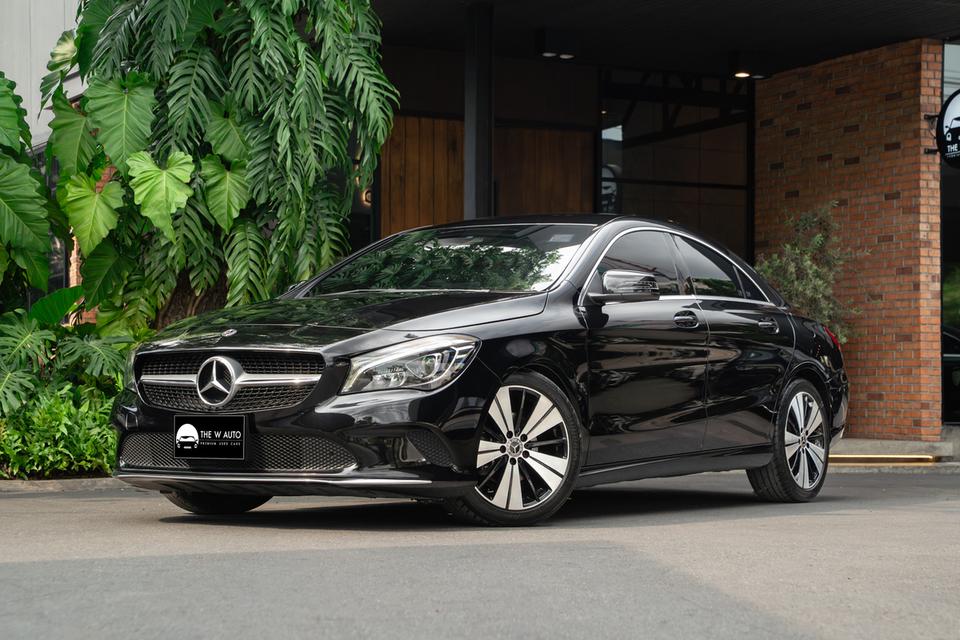 “Mercedes-Benz CLA200 Urban“  โฉม Facelift ปี 2019