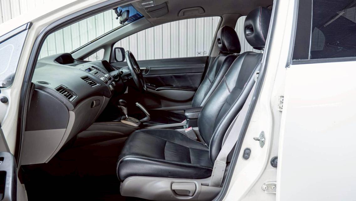 HONDA CIVIC 1.8 S ปี 2010 A/T สีขาวโฉม FD ปี05-12 รูปที่ 12