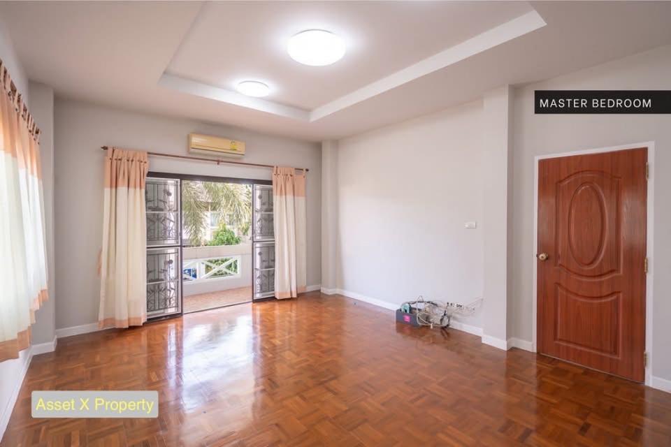 ขายด่วน บ้าน Pool Villa รีเจนท์โฮม โครงการ 1 สันทราย, เชียงใหม่ ขนาด 234 ตร.ว. หลังมุม ใกล้ริมปิง Meta Mall 4