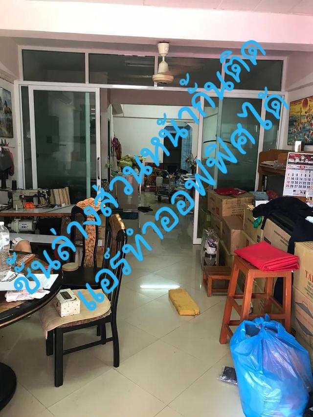 ให้เช่าอาคารพาณิชย์ 4.5 ชั้น พักอาศัย ทำออฟฟิศได้ เก็บของได้ 4