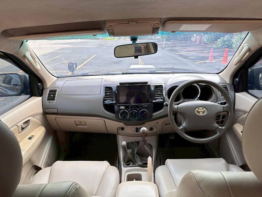 รหัสรถ QT5703 Toyota Fortuner 3.0 G เกียร์ธรรมดา ขับ4 สีเทา ปี2006 12