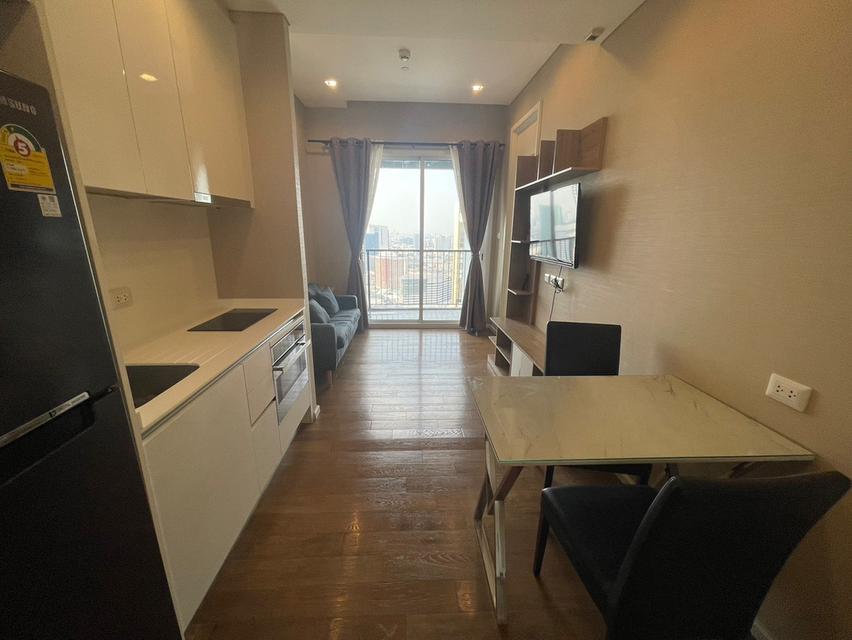 The saint residences ตึก B 35.7 ตร.ม. ชั้น 38 ห้องมุม 10