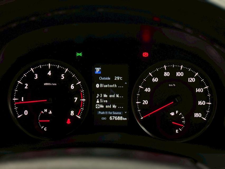 Alphard รถมือเดียวป้ายแดง 18