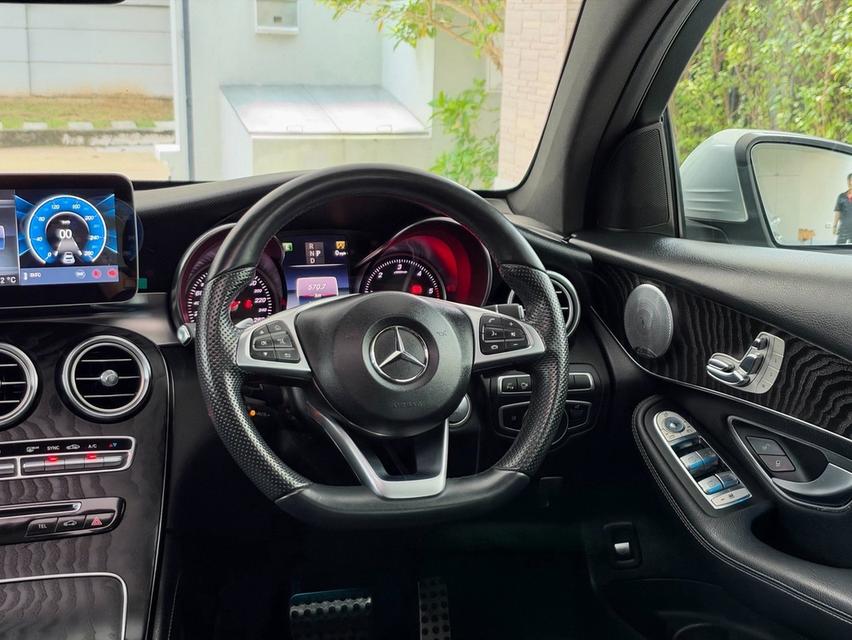 (แจ้งรหัสรถ AVA1010)⭐️ GLC 250d Coupe 4MATIC AMG Plus 2017 ดีเซลล้วน รูปที่ 11