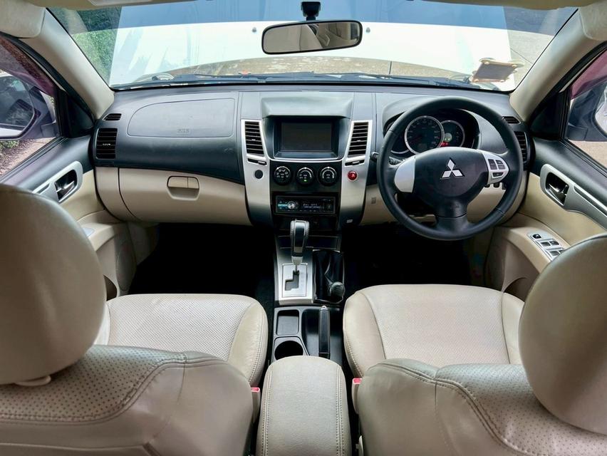 Mitsubishi Pajero 3.2GT 4WD เครื่องยนต์: ดีเซล เกียร์: ออโต้ ปี: 2010 สี: ขาว รูปที่ 6