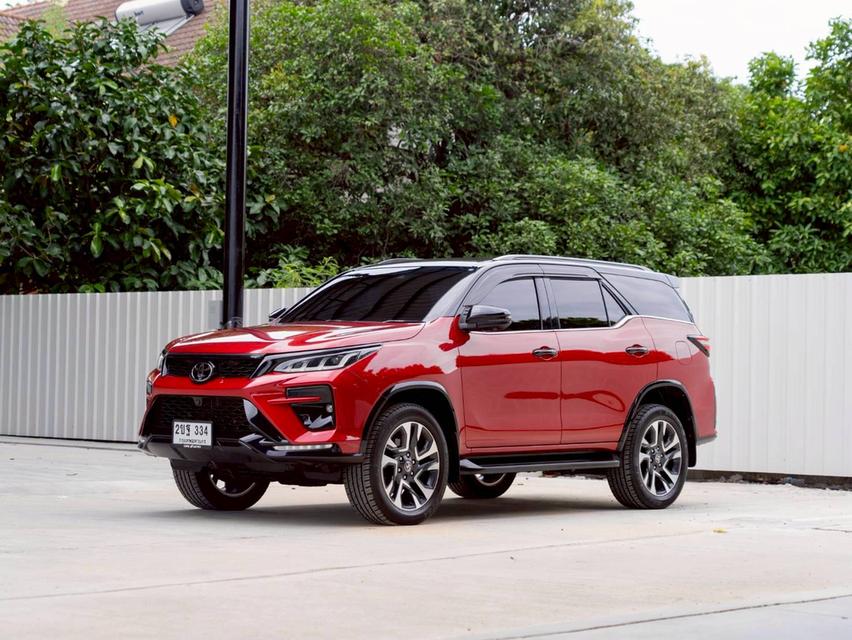 TOYOTA FORTUNER 2.8 LEGENDER 4WD ปี 2021 รถบ้าน เจ้าของเดียว