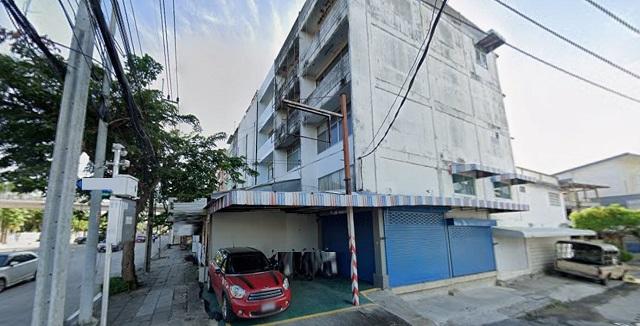 สัมมากร เพลส รามคำแหง 1.3 กม.เดอะพาซิโอ ทาวน์ 500 ม. ให้เช่าอาคารพานิชย์ 4.5 ชั้น แปลงหัวมุม 25 ตร.ว. 420 ตร.ม. 5