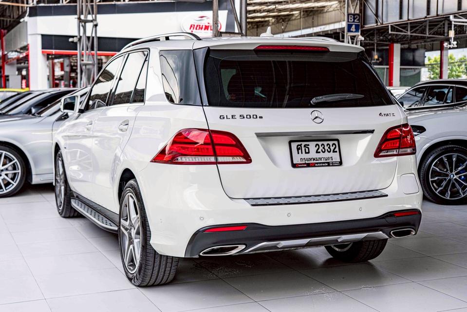 รหัสรถ NP2332 Mercedes-Benz GLE 500e AMG 4MATIC 11