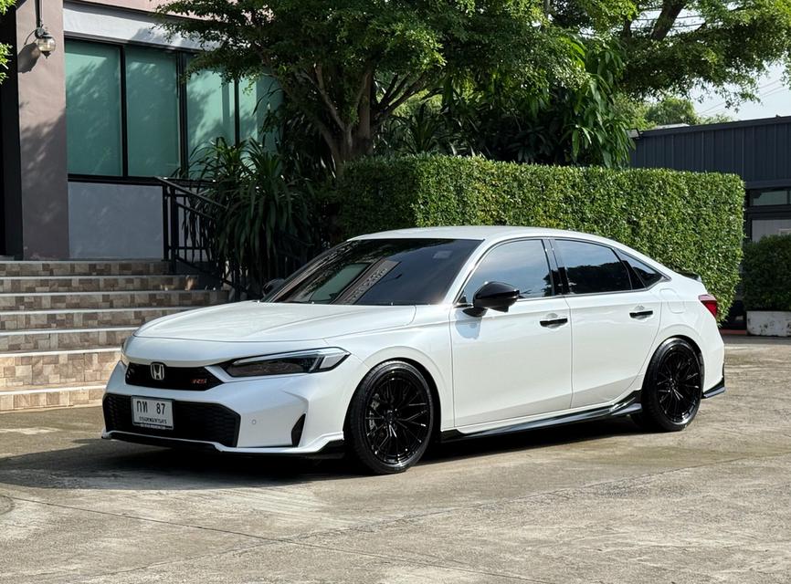 2024 HONDA CIVIC EHEV RS รถมือเดียว 30,000 กม สภาพป้ายแดง ของแต่งเพียบ รถสภาพป้ายแดง ไม่เคยมีอุบัติเหตุครับ