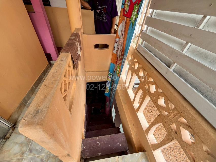 หมู่บ้านขจีนุช ลาดหลุมแก้ว ถนนราชพฤกษ์ ต.คลองพระอุดม อ.ลาดหลุมแก้ว จ.ปทุมธานี 10