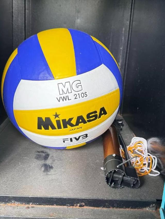 วอลเลย์บอล Mikasa 3