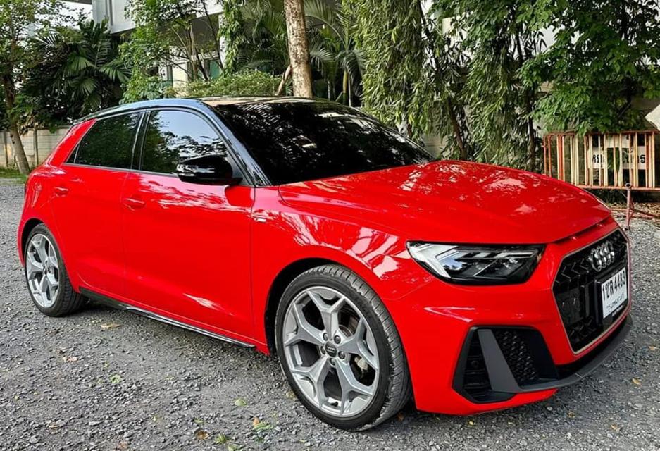 Audi A1 SportBack 35 S-Line ปี 2020  3