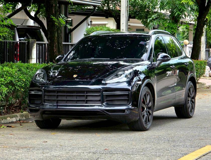 Porsche Cayenne Diesel 2012 สีดำ อัพเกรดโฉมใหม่ 3 แสน ไม่ถุงลมใช้งานสบายใจ