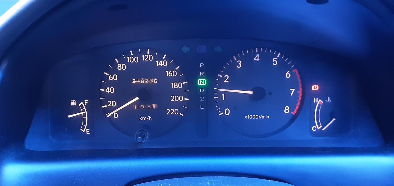 ๆต้องการขาย Toyota Corolla Hi-Torque AE111 GXI Auto 1500cc