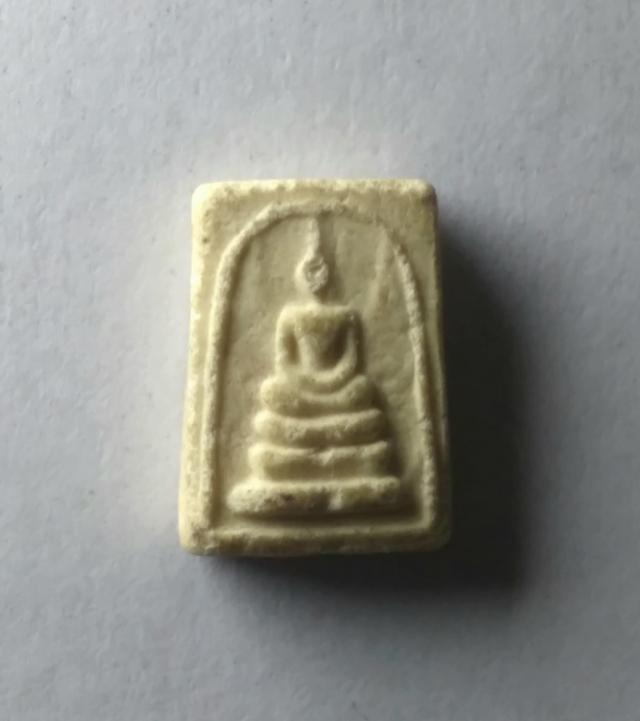 พระสมเด็จ พิมพ์จิ๋ว สูง 1cm. กว้าง 0.7cm