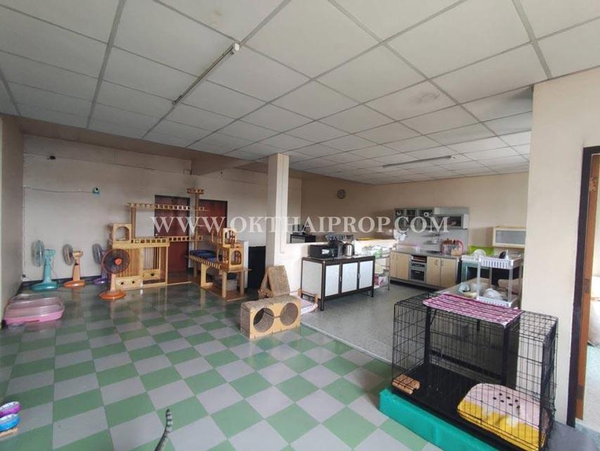 อาคารพาณิชย์ 4.5 ชั้น 3 คูหาติดกัน หมู่บ้านริมน้ำ จรัญสนิทวงศ์-บางพลัด ใกล้ MRT สิรินธร 12