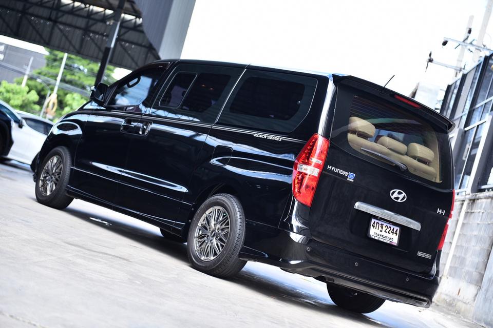 2018 Hyundai H-1 Black Series (11ที่นั่ง)🎖️ รูปย่อยที่ 3