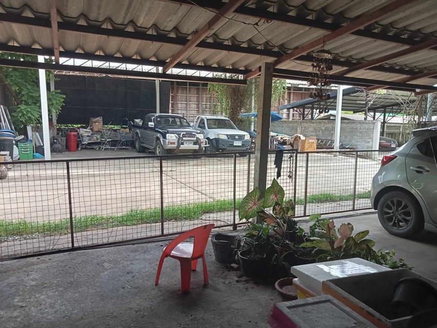 อาคารพาณิชย์ 2 คูหา หน้ากว้าง 8 เมตร ลึก 32 เมตร ใจกลางเมือง จ.แพร่ 2