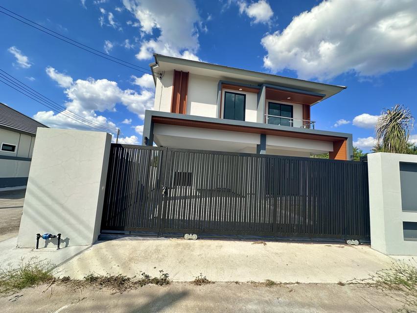 บ้านพลูวิวล่า พัทยา ใกล้โรงเรียนนานาชาติ 1