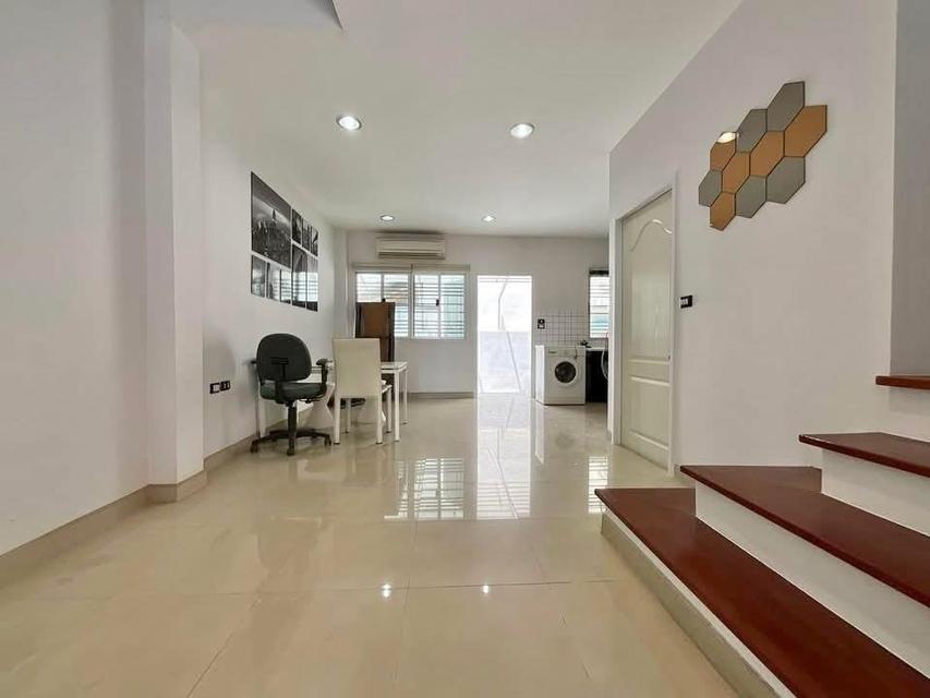 บ้านกลางเมือง บริติช ศรีนครินทร์ ราคาถูกสุด หลังมุม สภาพดี พร้อมอยู่ 5