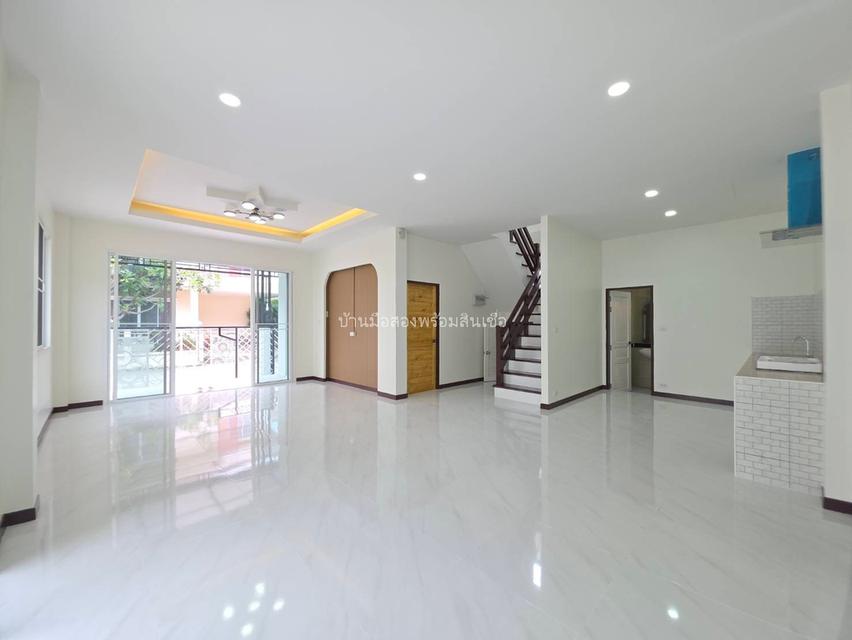หมู่บ้านพัฒนาสิริ เลียบคลองสอง 5
