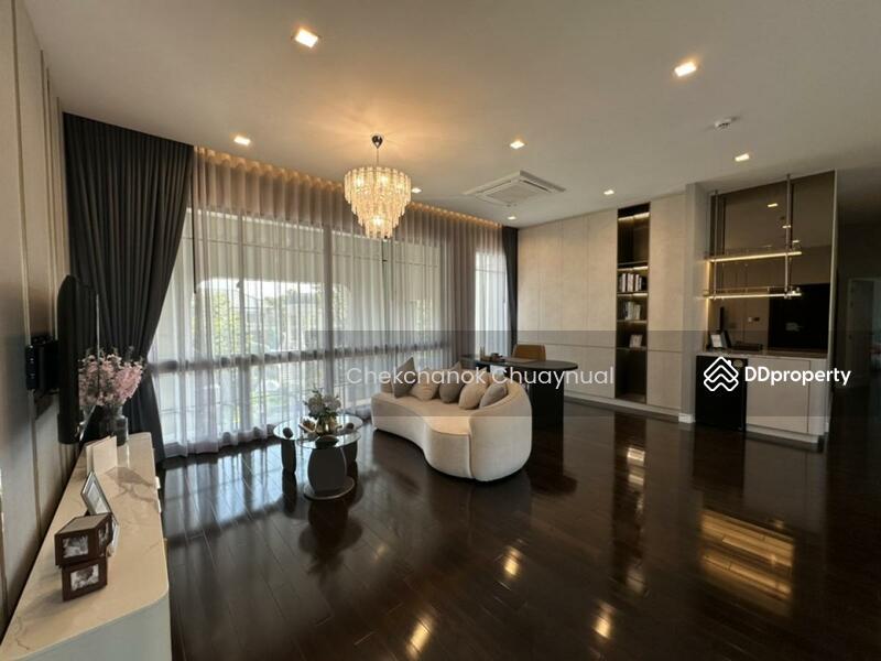 ขายคฤหาสน์หรู Grand Bangkok boulevard กรุงเทพกรีฑา 5 นอน 6 Type ใหญ่สุด ราคาถูกที่สุดในโครงการ น้ำ 45ลบ. 15