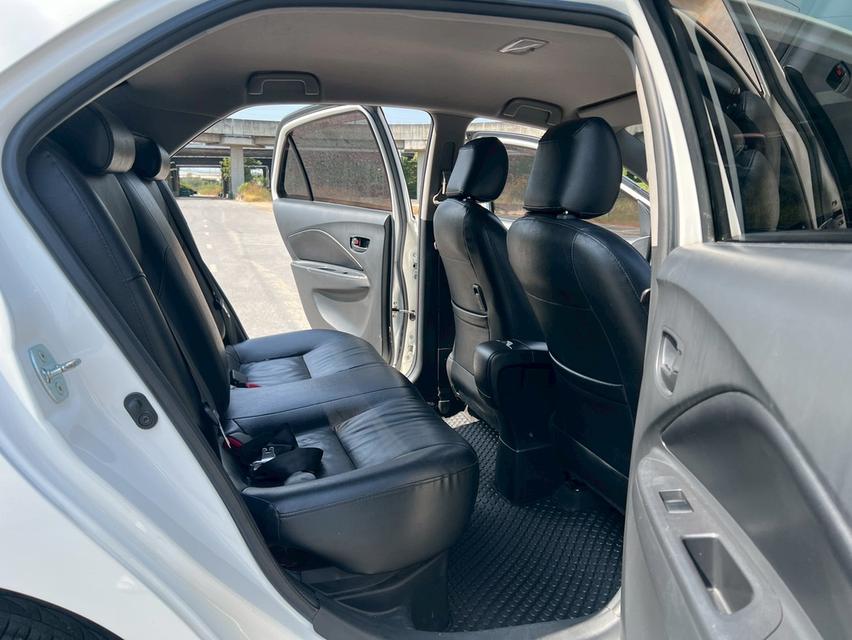 TOYOTA VIOS 1.5 E ปี 2011 14