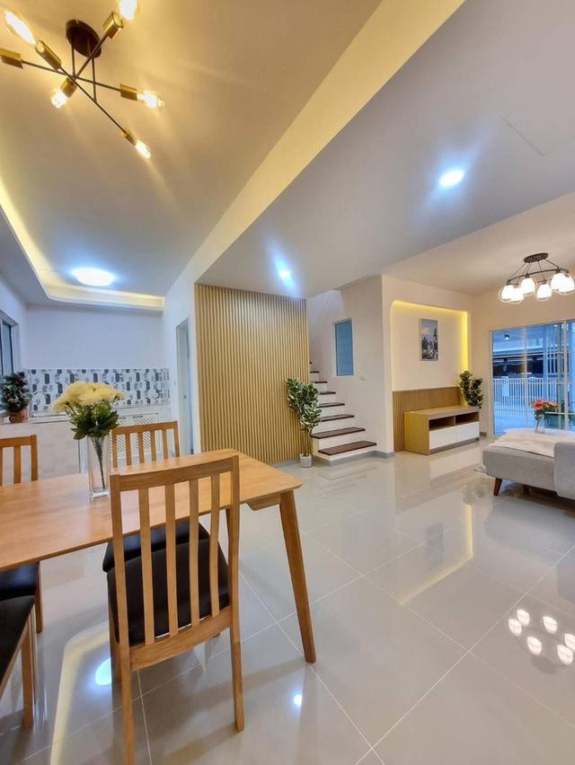 หมู่บ้านพฤกษาไพร์ม ซอยกันตนาบางใหญ่ ทาวน์เฮาส์ 2 ชั้น ตกแต่งใหม่พร้อมเฟอร์นิเจอร์ มีมุมศาลาพักผ่อนสบายๆ 💥💥ชื่อโครงการ : #หมู่บ้านพฤกษาไพร์ม💥💥 ท 17